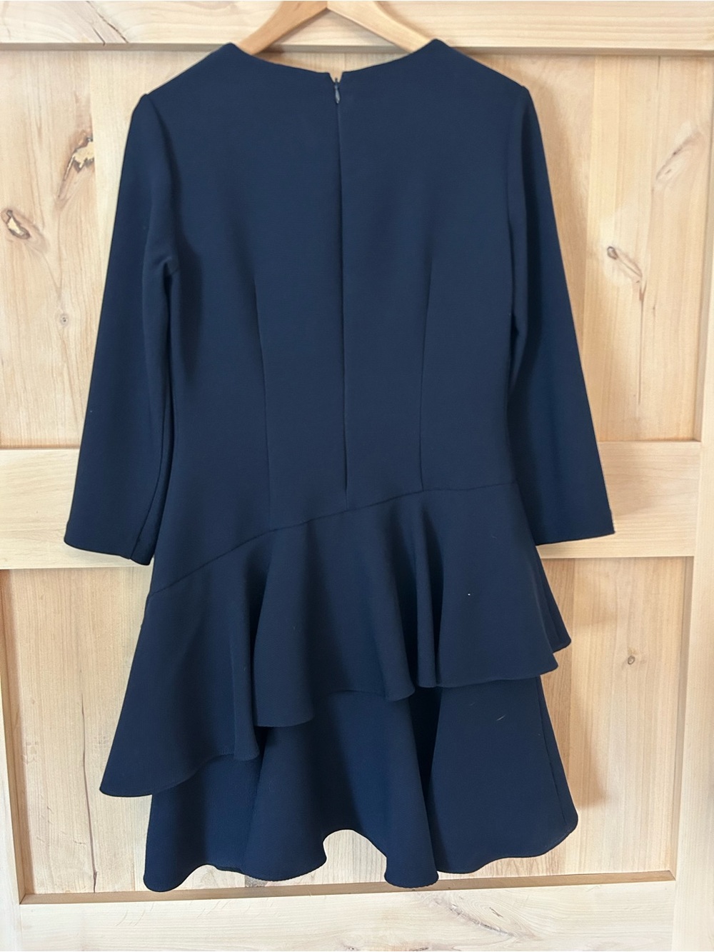Eliza J Classic Navy mini ruffle  Dress - Elegant Party Dress, size 8